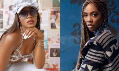 Tiwa Savage na Seyi Shay bashwaniye muri salo-Video