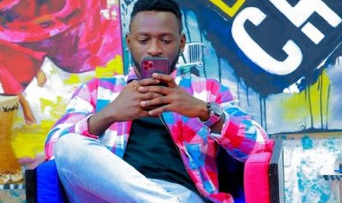 Umunyamakuru Phil Peter yasinye amasezerano yo kumenyekanisha ibikorwa bya Mango 4G-Video