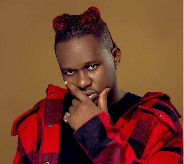 Lava lava yanyomoje amakuru avuga ko ari mu muryango usohoka muri WCB Record Label