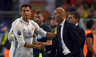 Cristiano Ronaldo hari umutoza yifuza muri Manchester United