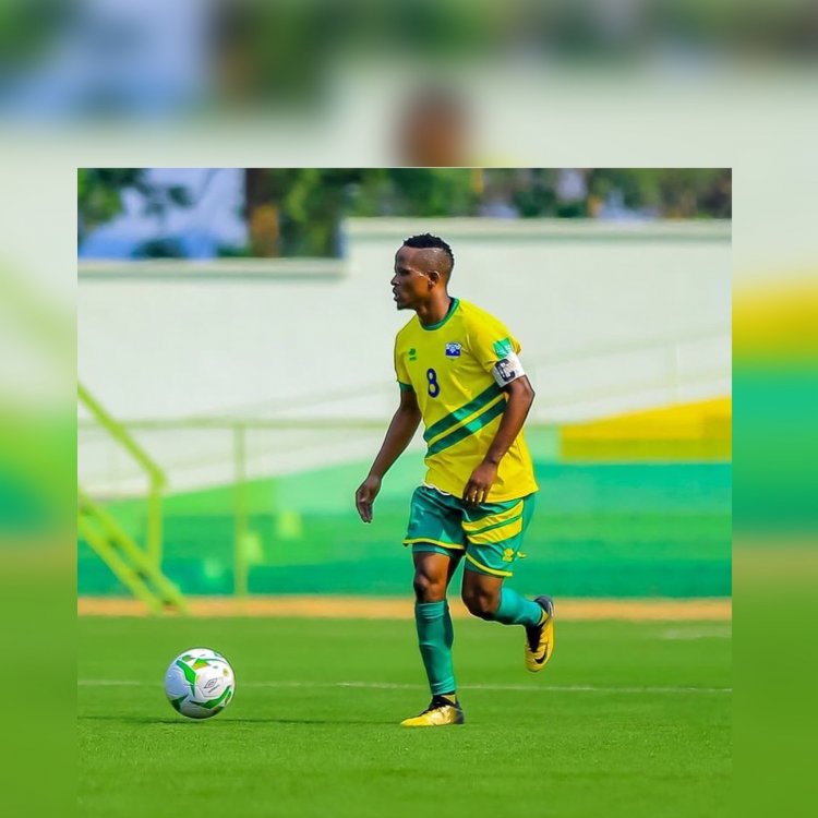 Niyonzima Haruna akoze mateka atarakorwa n'undi mukinnyi mu Rwanda