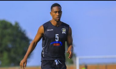 Myugariro ukomeye wa APR FC yaciye ukubiri  n'ikipe ye