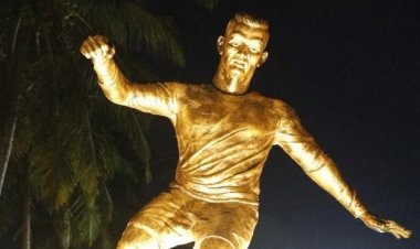 Mu Buhinde hamuritswe ikibumbano cya Cristiano Ronaldo ariko cyanateje impaka muri iki gihugu