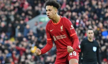 Umwana ukiri muto yakoze amateka ashyiraho agahigo muri Liverpool