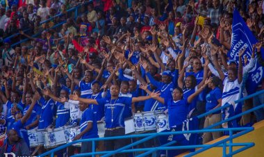 Abafana bongeye kwemererwa kureba imikino kuri sitade