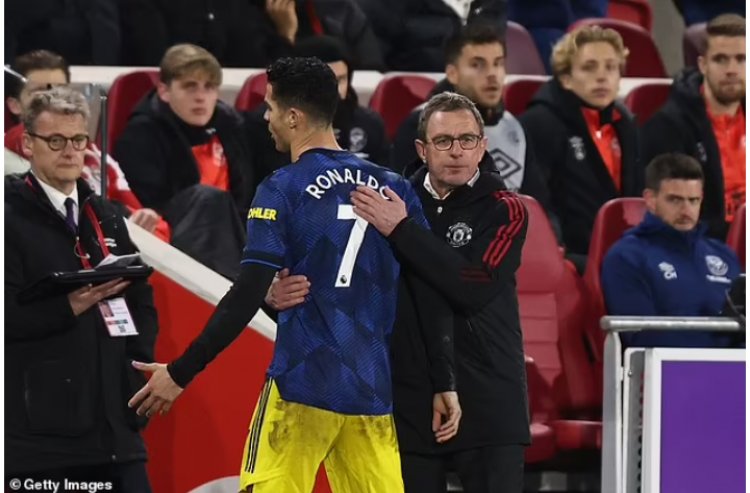 Cristiano Ronaldo yakuriwe inzira ku murima na Ralf Rangnick wamuhaye gasopo