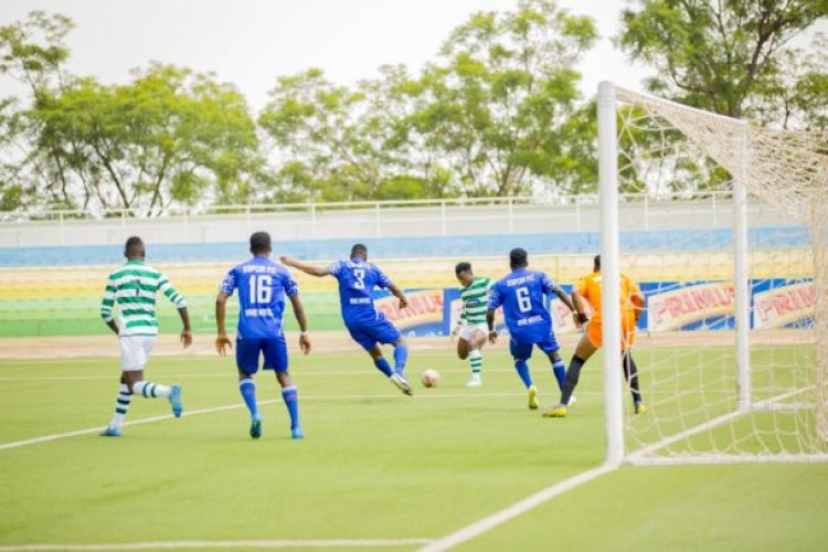 Imvura nyinshi ntiyabujije Kiyovu Sports kubyiringira Espoir FC