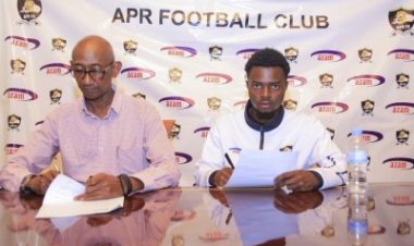 Abakinnyi babiri bakomeye ba APR FC bongereye amasezerano