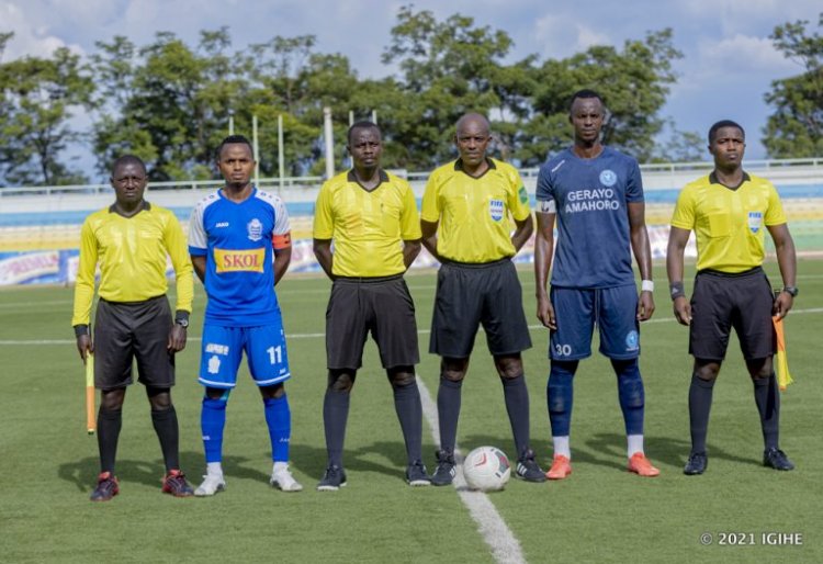 Rayon Sports iri mu biganiro n'abakinnyi babiri bakomeye mu Rwanda