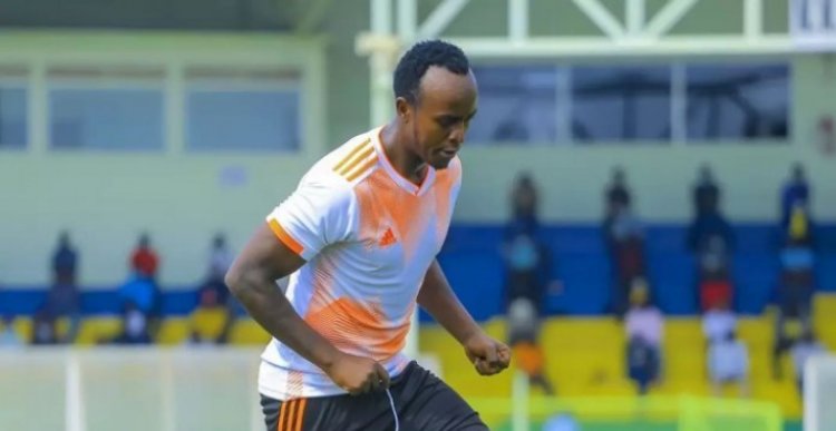 Niyonzima Olivier Seif yatangaje ukuntu Hakizimana Muhadjiri amuburabuza iyo bahuye