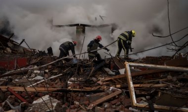 Ukraine-Russia: Bamwe bamanitse amaboko, dore uko bimeze ku munsi wa 49