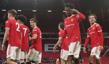 Umuhungu w'umunyarwanda yafashije Manchester United U-23 kwikura mu menyo ya rubamba