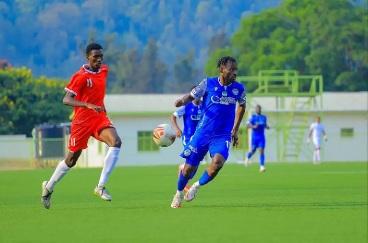 Rayon Sports iri mu biganiro na rutahizamu uryana