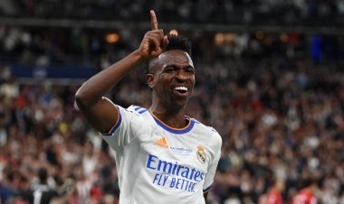 UCL Final:Mohamed Salah yananiwe kwihorera yongera gutsiburwa na Real Madrid