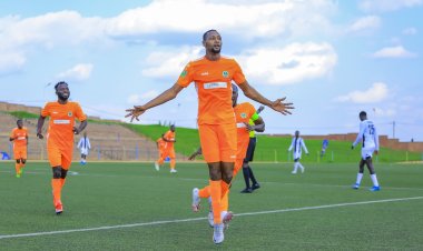 Aboubakar Lawal yerekeje muri Vipers SC yo muri Uganda