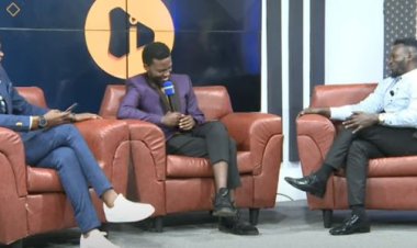 M Irene na Alyn Sano kuri Clarisse Karasira bakubise ahababaza|Gukunda ibishashagirana bimukozeho