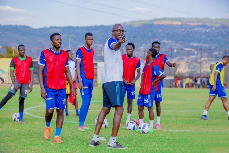Intego ni igikombe cya shampiyona n'icy'amahoro muri Rayon Sports