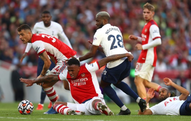 "Ushobora kuba umwaka udasanzwe "-Umukinnyi wa Arsenal afite ikizere cyo kwegukana Premier League