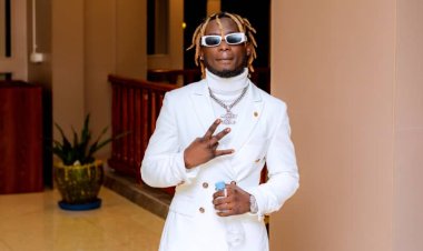 Nd3keys wazunguzaga imyenda yinjiye mu muziki ashyira hanze indirimbo- Videwo