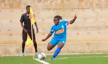 Rayon Sports WFC yanyagiye Youvia WFC ku munsi yamurikiwe aba-Rayon ku mugaragaro