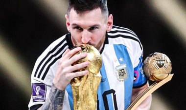 "Messi akwiye kugira umwanya mu gikombe cy'isi gikurikira"-Umutoza wa Argentine avuga kuri Messi wahakanye ibyo gusezera mu ikipe y'igihugu