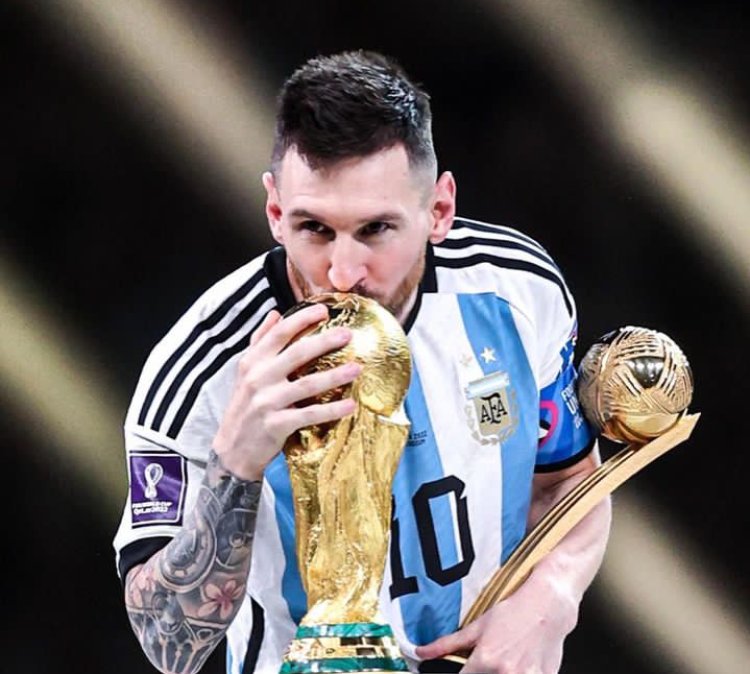 "Messi akwiye kugira umwanya mu gikombe cy'isi gikurikira"-Umutoza wa Argentine avuga kuri Messi wahakanye ibyo gusezera mu ikipe y'igihugu