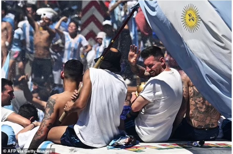 Ibyari imyiyereko y'Igikombe cy'isi muri Argentine byajemo imivundo bisozwa mu kiriyo-AMAFOTO