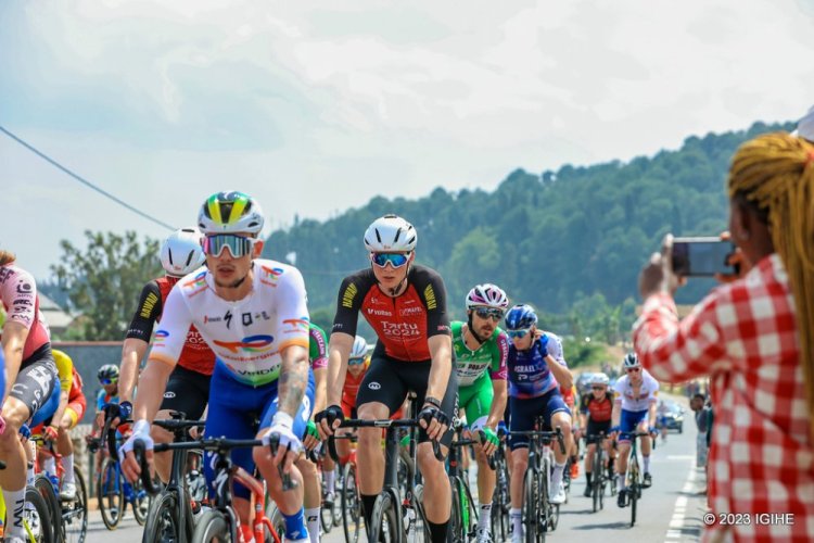 TdRwanda23:Aha Ethan Vernon harangiye! Hitezwe abazamutsi nka Chris Froome i Musanze