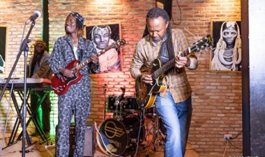 Abarimo Symphony Band baririmbye mu gitaramo cyo kwibuka Bob Marley