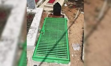 Pakistan: Byakomeye! Ababyeyi batangiye gushyira ingufuri ku mva z'abakobwa babo