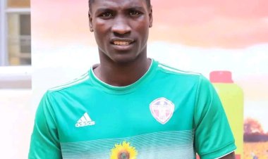 Rayon Sports yasinyishije umugande