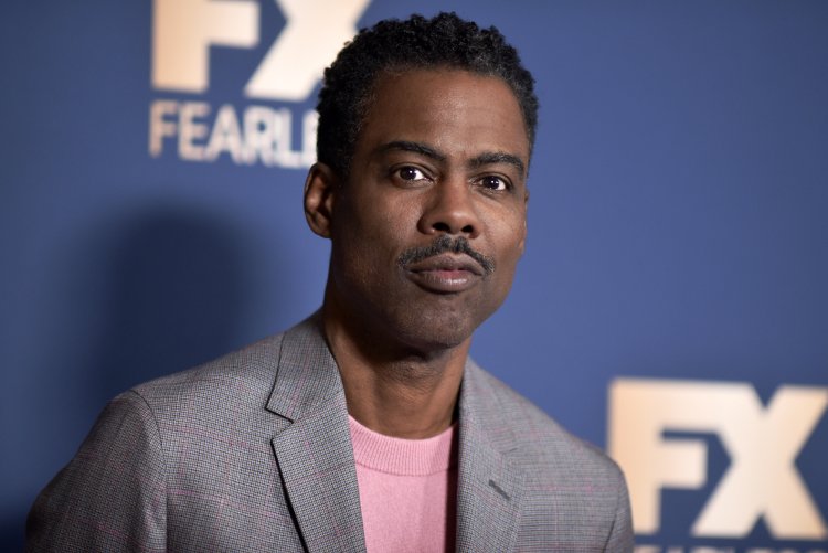 Chris Rock yatewe mu rugo rwe kubera amafoto