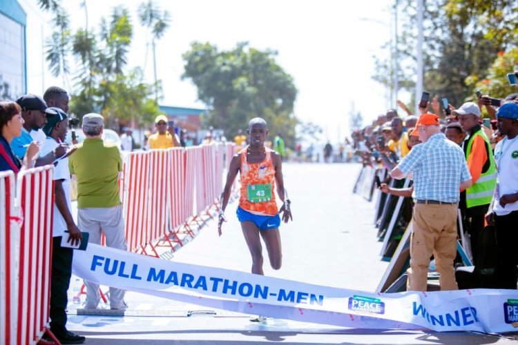 Abanya-Kenya bongeye kwigaragaza muri Kigali International Peace Marathon 2023