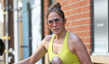 Jennifer Lopez yatutse abanyamakuru