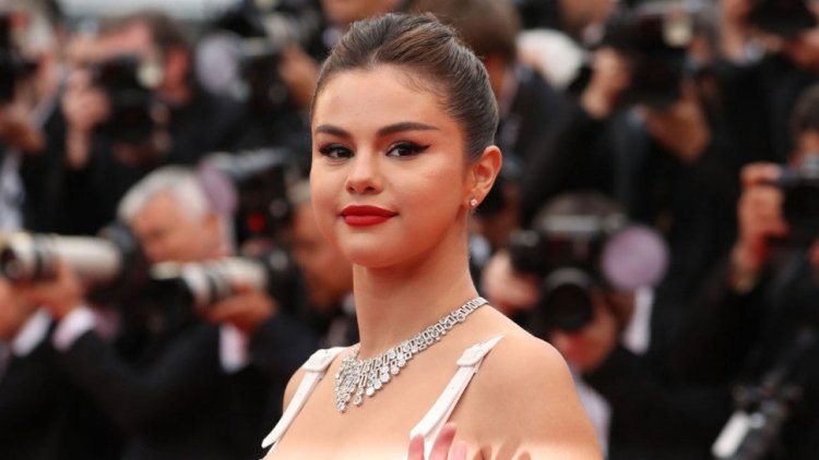 Selena Gomez yabazwe nta kinya kuri TikTok