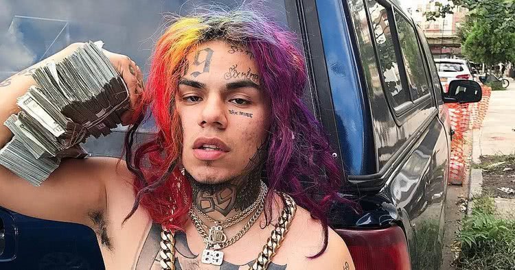 Umuraperi Tekashi 6ix9ine arahigishwa uruhindu na polisi