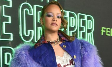 Rihanna udaheruka mu muziki yaciye amarenga yo guhoza amarira abafana be