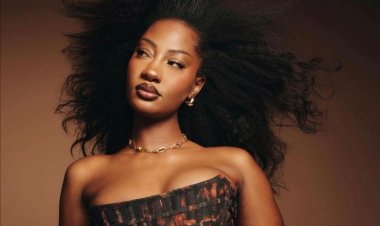 Tems arashaka gushinga ikipe