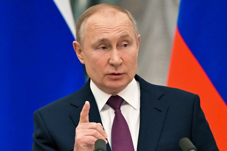 Perezida Vladimir Putin yahaye gasopo Koreya y'Epfo