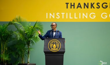 Perezida Kagame yanenze abayobozi barebereye akajagari kateye mu madini n'imyemerere