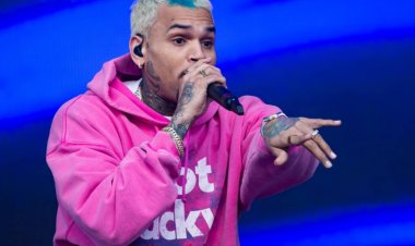 Chris Brown yanze kuririmbira muri Kenya