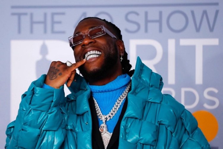 Burna Boy nta kibazo abona mu kwifashisha ibihangano by'abandi akora ibye
