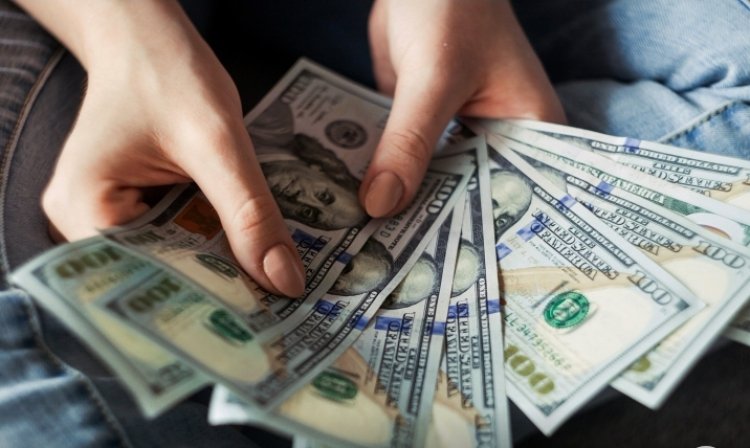 Ubushakashatsi: Kuguriza inshuti yawe ni inzira y'ubusamo iganisha ku gutandukana