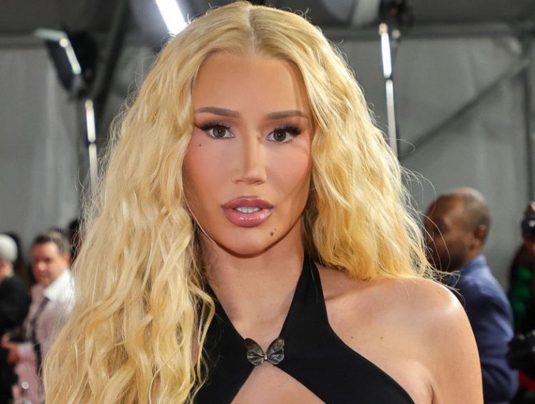 Umwuka ni mubi hagati ya Iggy Azalea na Universal Music Group