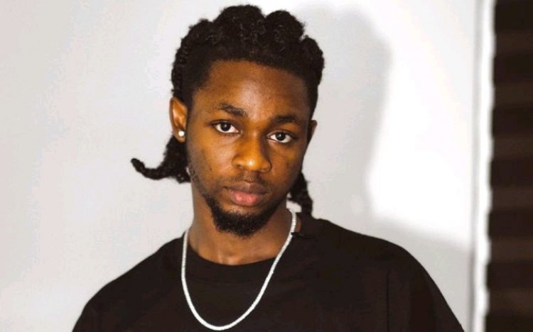 Bamwe ntibemeranya na Omah Lay wavuze ko amafaranga ari byose