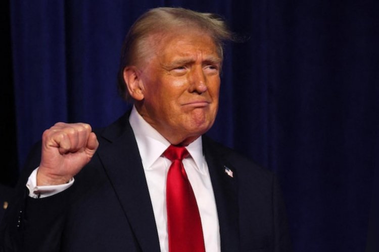 Perezida Donald Trump yatangaje ko intambara ya Israel na Iran yageze ku iherezo