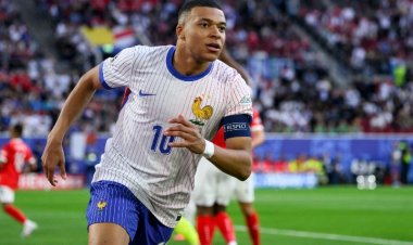 Ubugwaneza bwa Kylian Mbappé bwatangiye gukorwaho iperereza