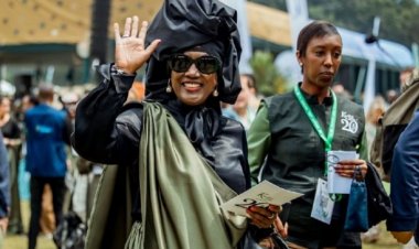 Khadja Nin yikomwe n'Abarundi kubera ibyo yatangaje ku Rwanda