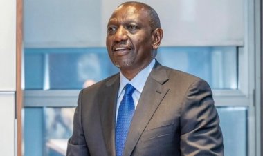 Perezida William Ruto abona demokarasi ari inzira ndende