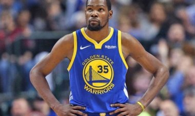 Kevin Durant yasobanuye impamvu adasokoza cyangwa ngo apfe kwiyuhangira uko yiboneye